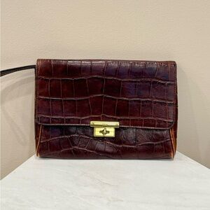 🔥Fossil Brown Crocodile-Embossed Clutch EUC🔥